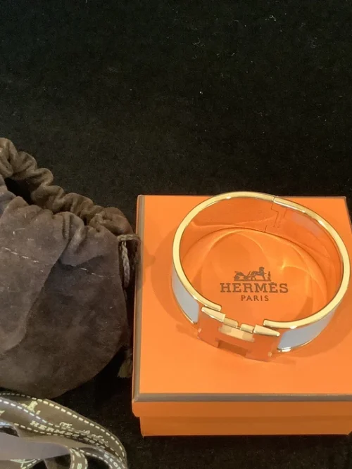 s-l960.webp Hermès Clic H Bracelet PM Gold